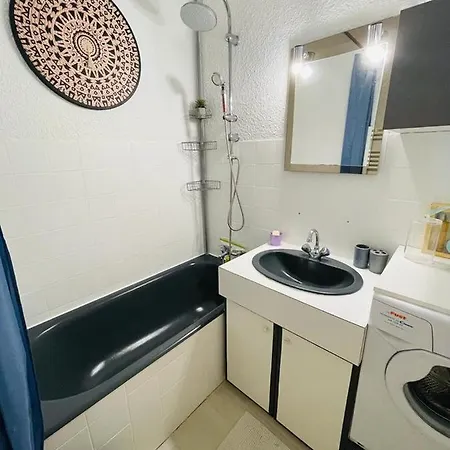 F2 Pres Debarcadere, En Centre Ville, Des Thermes Les Bains 2 Etoiles * Evian-les-Bains